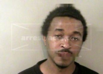 Levi L Mitchell
