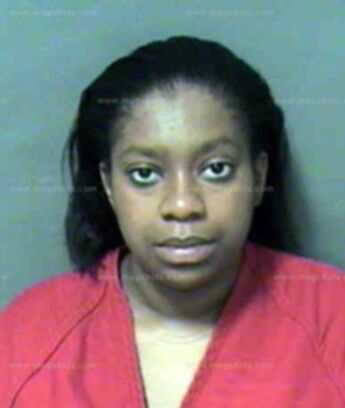 Vivian Jenay Lenoir