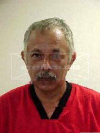 Arnold Benavides
