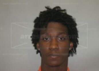 Dominique Tyrell Sholar