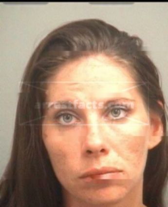 Alicia L Coyne