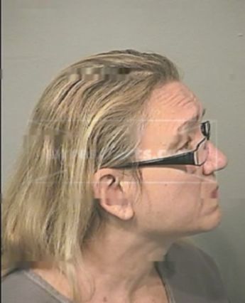 Mary E Snyder