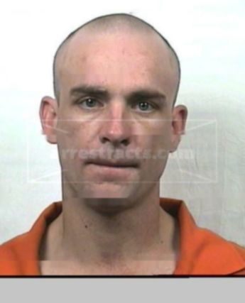 Michael D Wagoner