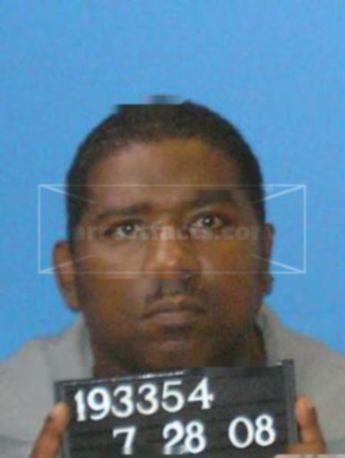 Antonio Lamont Holmes