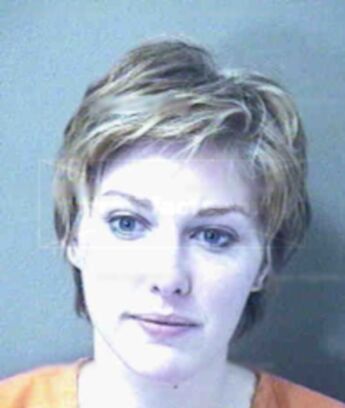 Kristen L Sluti