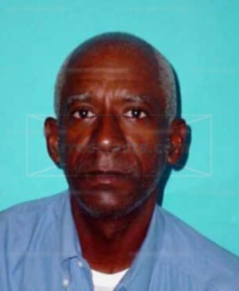 Everett S Murray