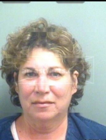 Elizabeth A Dickey