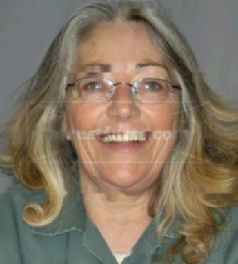 Kelli R Nechkash