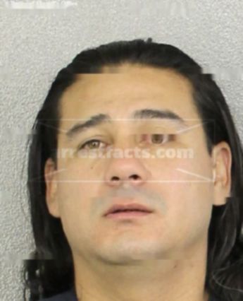Elliot Chon Alvarado