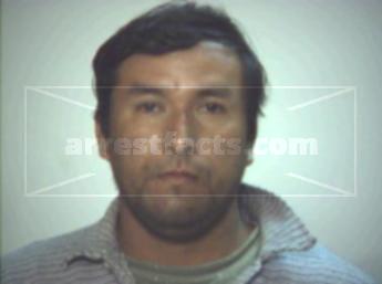 Sixto L Silva