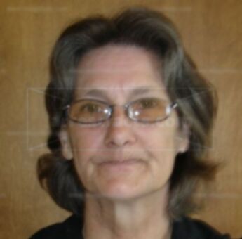 Lindy L Davis
