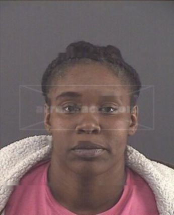 Sharlissa L Briggs
