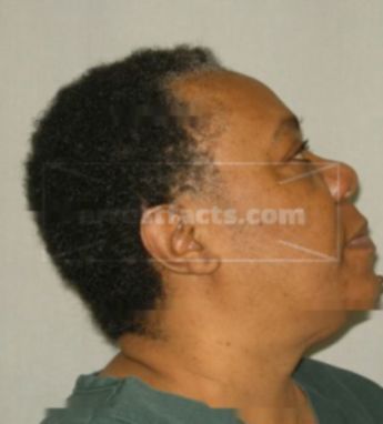 Gloria E Evans