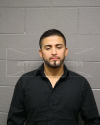 Hector L Hernandez