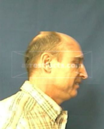 Dwight L Allen