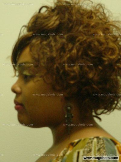 Shanea B Leon