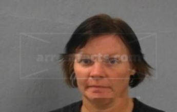 Sherri L Small