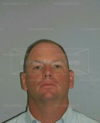 Gary R Hinton