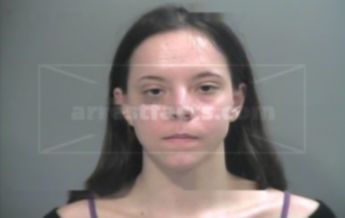 Maya Scharfenberg
