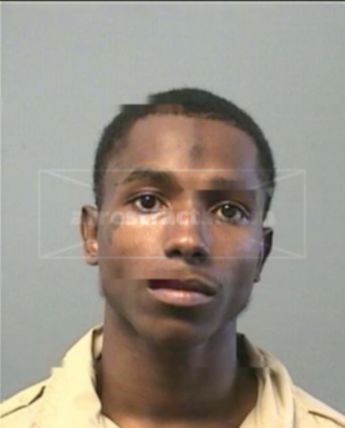 Saquan L Anderson