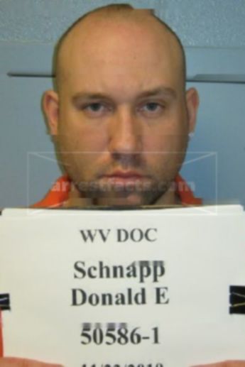 Donald E Schnapp