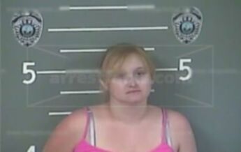 Jessica J Hopkins