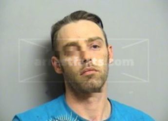 Wade L Taber Jr