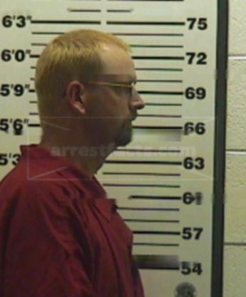 Lee Travis Whitaker
