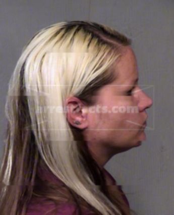 Gwen Marie Lavelle