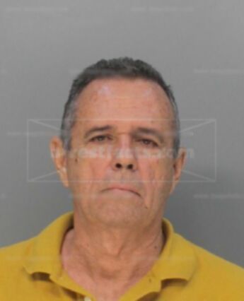 Adalberto Castillo