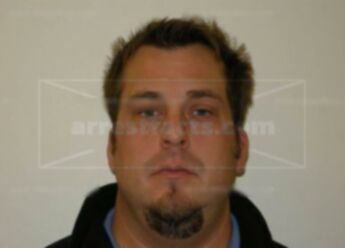 Dustin B Hildebrand
