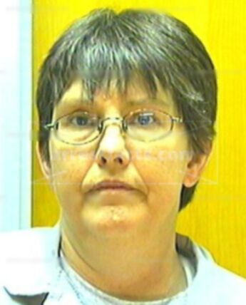 Mitzi L Williams