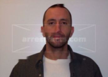 Derick D Clifton