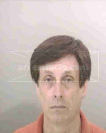 Rodney J Richards