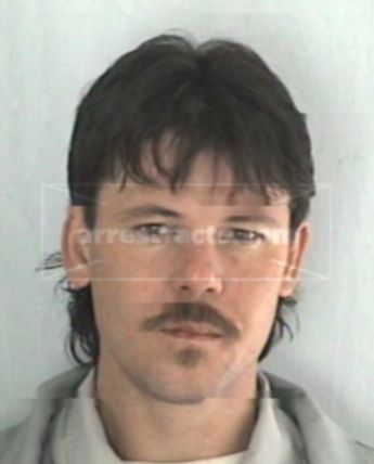 James Thomas Mcdaris