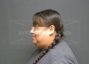 Jaqueline M Robledo