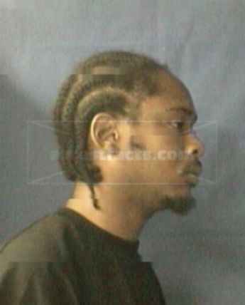 Robert T Braggs