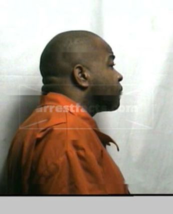 Tony G Hicks