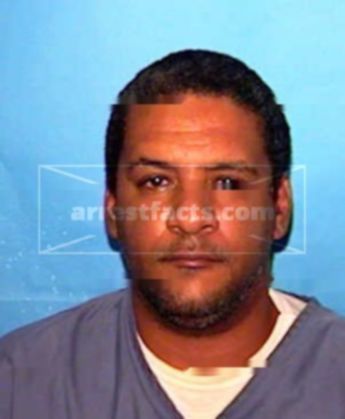 Eric R Trinidad