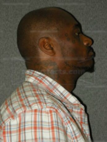 Marcell L Burns
