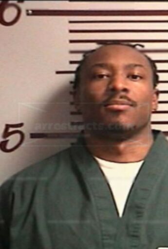 Ishmael L Shelton