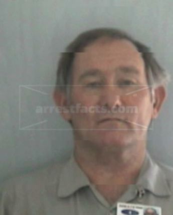 Lyndell F Underwood