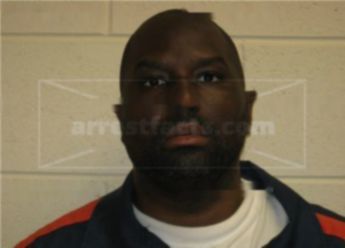 Lamont Dixon