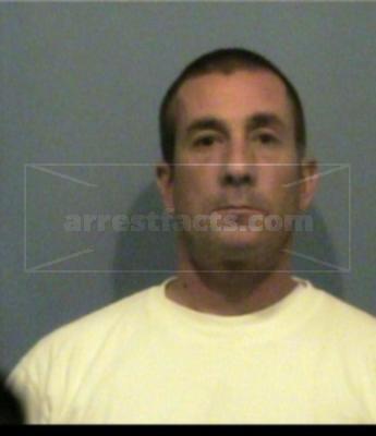Roberto Christopher Flores