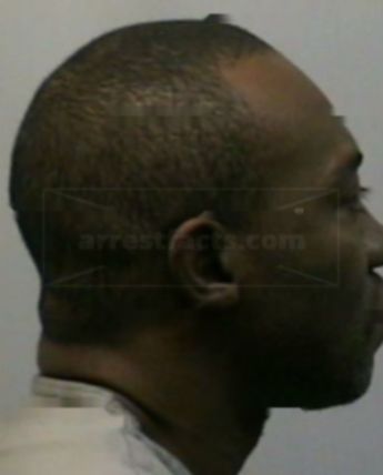 Shawn L Thomas