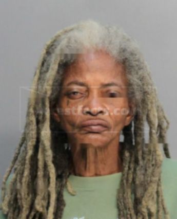 Almarie L Turner