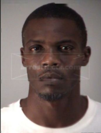 Travis Marquet Everett
