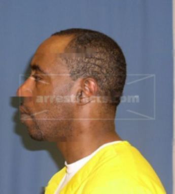 Elliott D Edwards