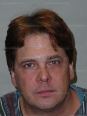 Todd E Hubred
