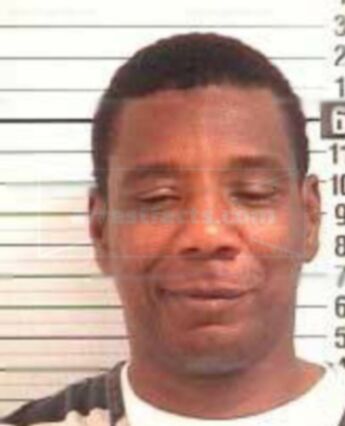 Antonio Renard Reeves